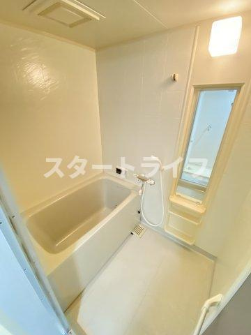 大阪市淀川区新高１丁目の賃貸マンションの浴室