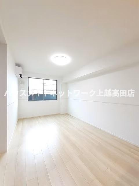 シティタウン木田の居間・リビング|LDK11.5帖
