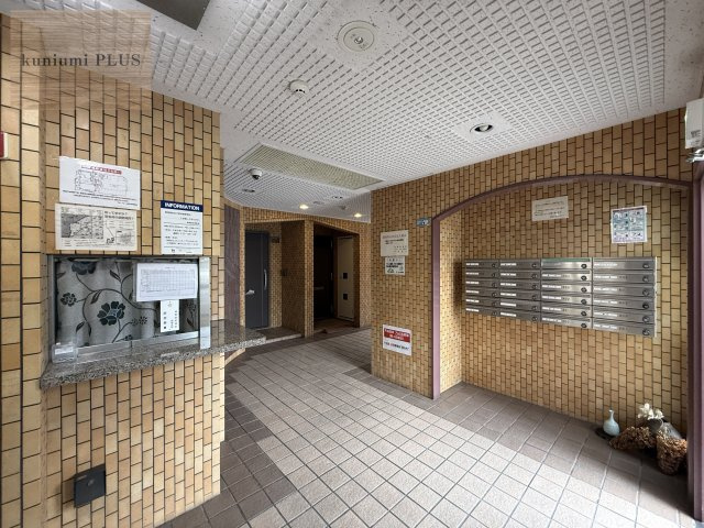 グランドムール野江のエントランス