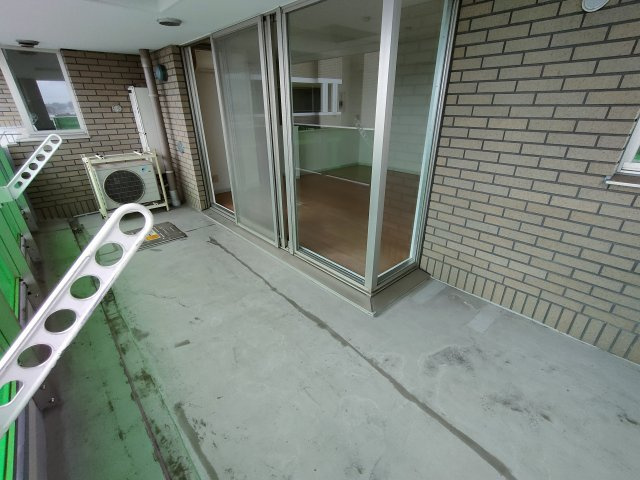 LANAI T GADENのバルコニー