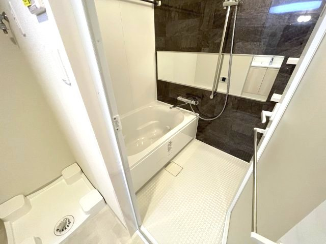 スプランディッド江坂駅前の浴室