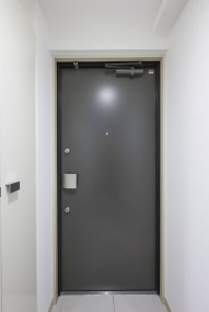 大阪市中央区安堂寺町２丁目の賃貸マンションの玄関