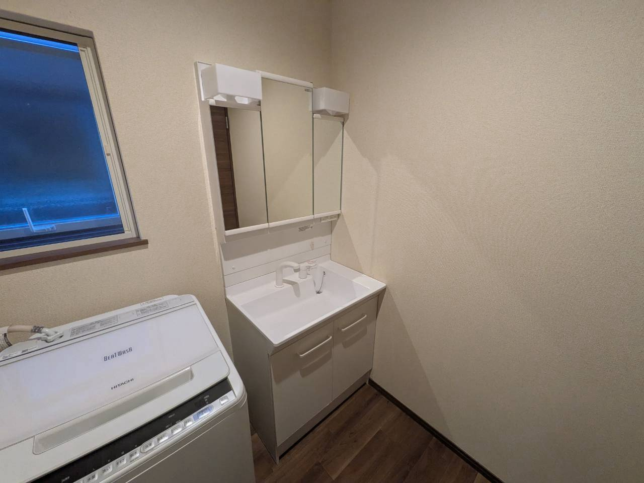 中古戸建ての独立洗面台