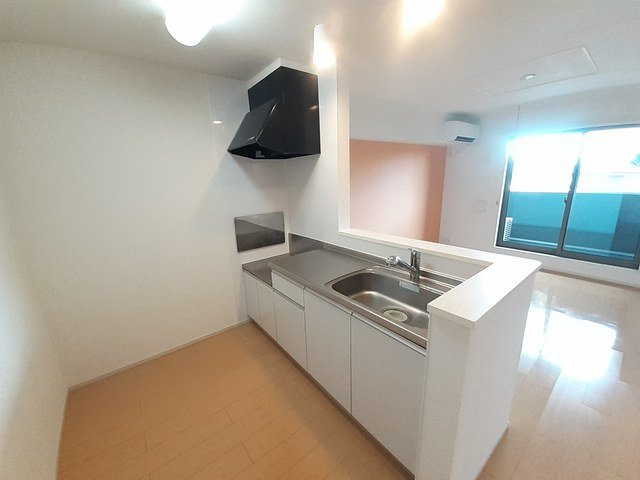 けやきレジデンス　Ａのキッチン|キッチンでお料理をお楽しみください