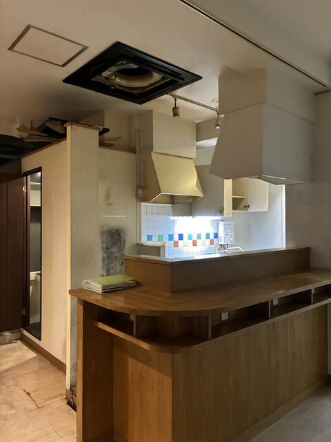 新宿区百人町１丁目の店舗事務所の内装