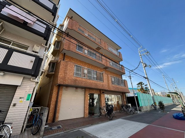 シャンボール淀川の外観
