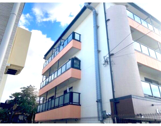 リバーヒル北信太の外観