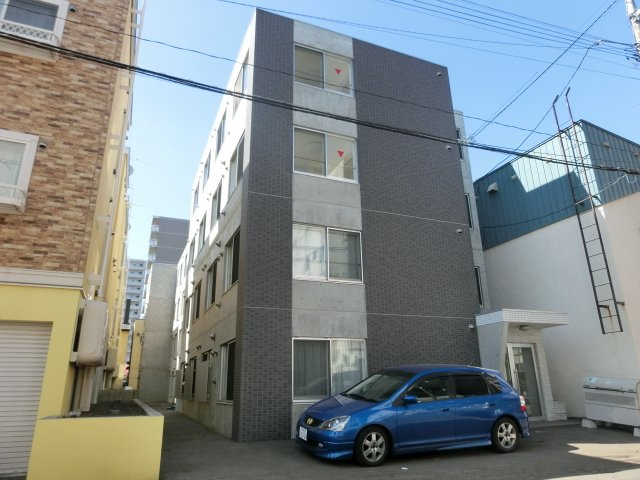 ティアラ学園前