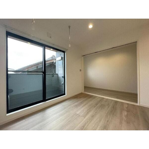 グランフィオーレ平野の居間・リビング