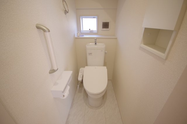 宇都宮市野沢町　戸建のトイレ