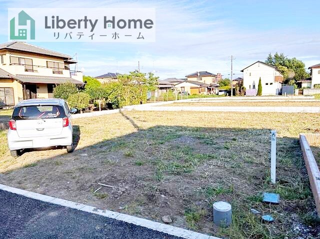 第1土浦市神立中央　新築戸建　1号棟の前面道路含む現地写真