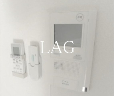【設備】 | アイル東京スカイツリー | モニター付きインターホンです。