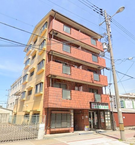 シャンボール淀川３の外観