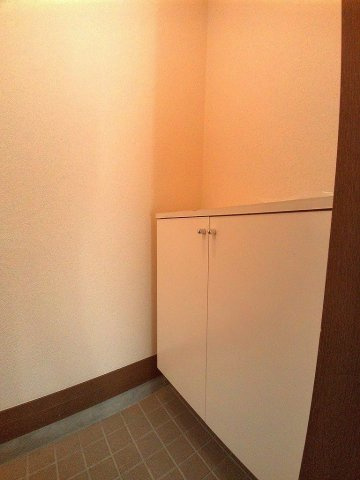 コーポラスＹ・Ｙの玄関