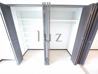 グランデュールツー関内の収納