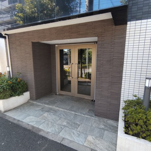 ＳＵＮＲＩＳＥのエントランス