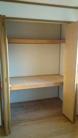 グリーンキャッスルの収納|便利な収納スペースです