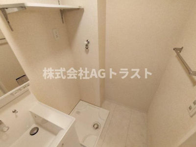 【洗面所】 | フラワーレジデンス | ※掲載写真は間取り反転タイプの別室です。
