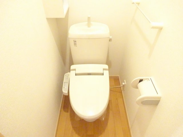 アッシュ５　Ｂのトイレ|コンパクトで使いやすいトイレです