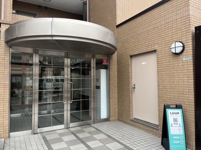 【エントランス】