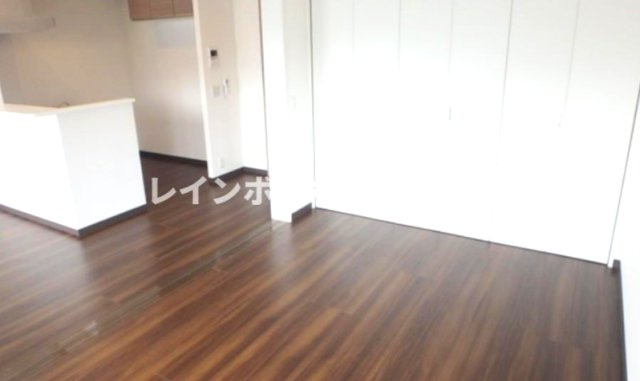 コンシェリーコート