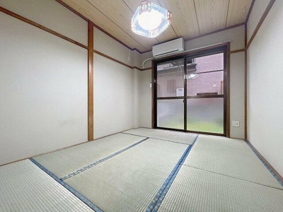 【寝室】 | ロイヤルミヨシ | 寝室にいかがでしょうか