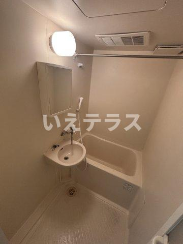 エスペランス・ドゥ・花隈の浴室