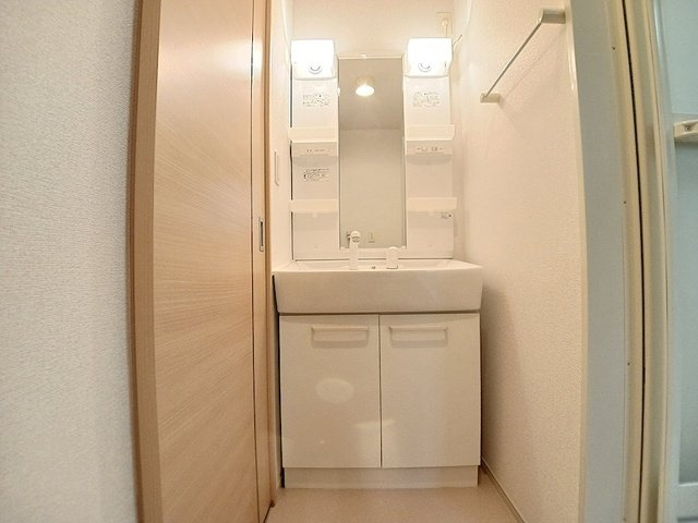 ラフレシールあぼしＣの洗面所