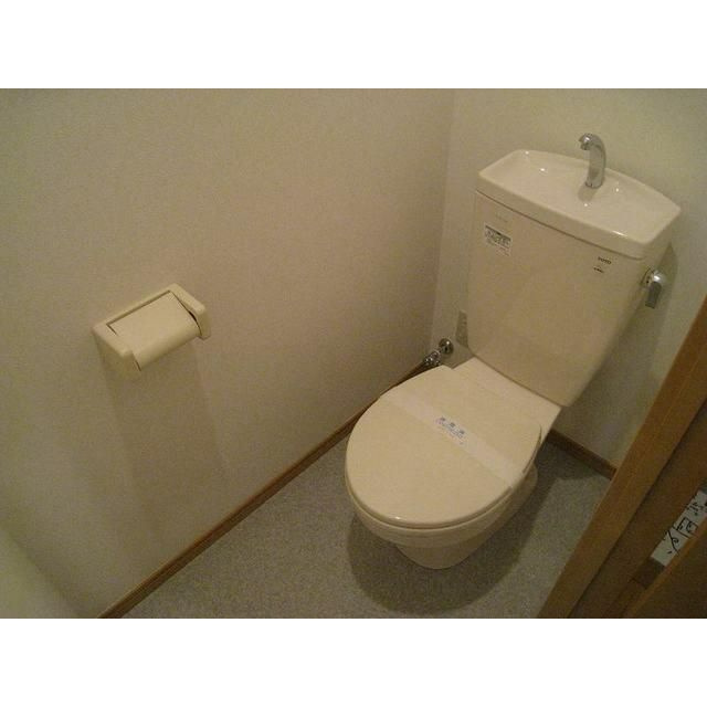 アンプルール　フェール　Ｋ　ＨＯＵＳＥのトイレ