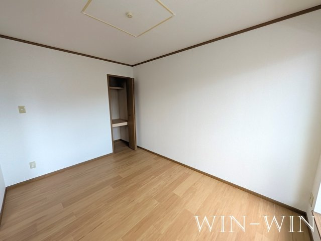 サンヒルズ西町Ⅰの寝室