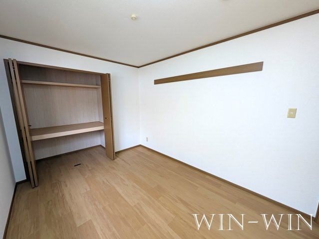 サンヒルズ西町Ⅰの寝室