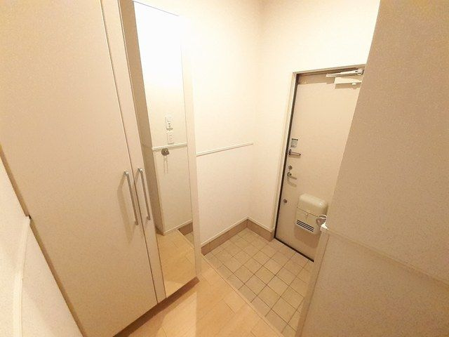 クレメント福池の玄関