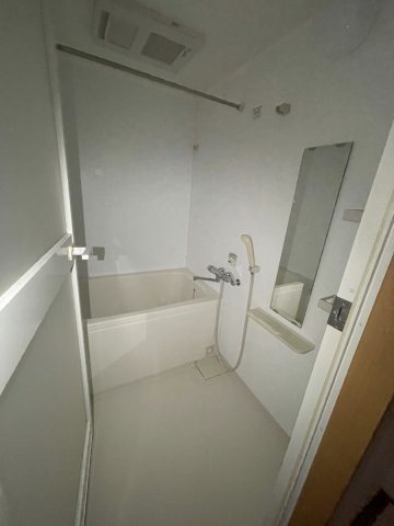 ソフィアOSKの浴室