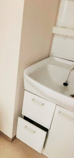 アクエリアス三軒茶屋の独立洗面台