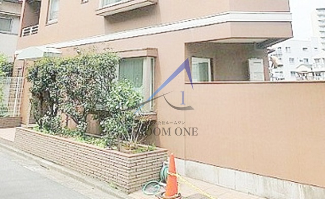 ＡＳＡＤＡ　ＨＯＵＳＥ