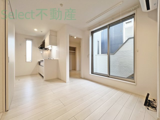 Grandtic Toveの居間・リビング