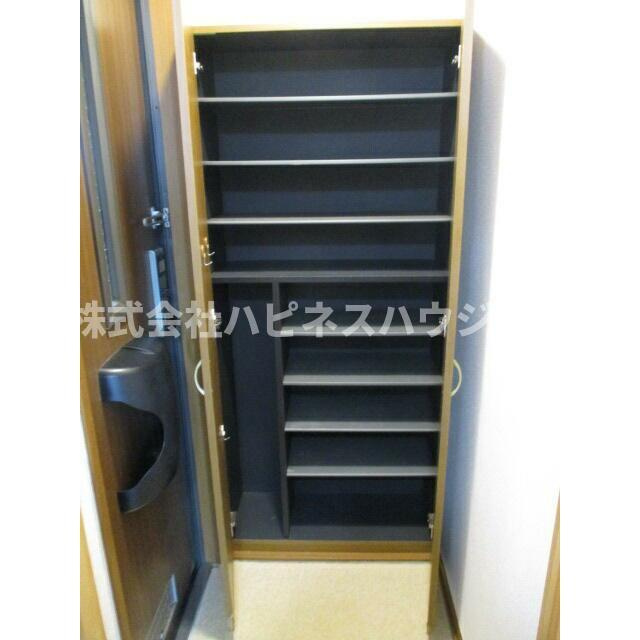 ファミーユ宮前Ｂの玄関