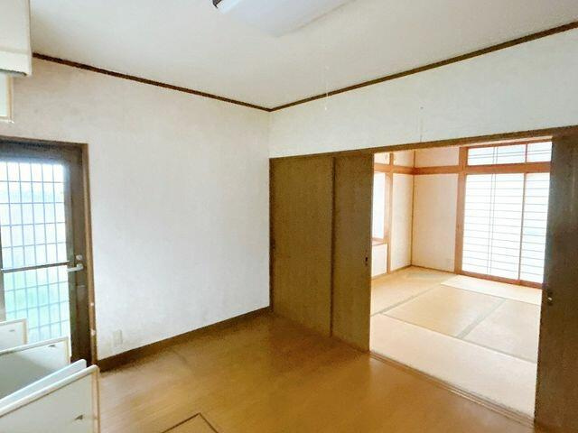 【ダイニング】