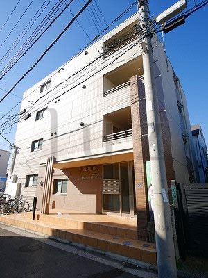 横浜市鶴見区生麦５丁目の賃貸マンションの外観