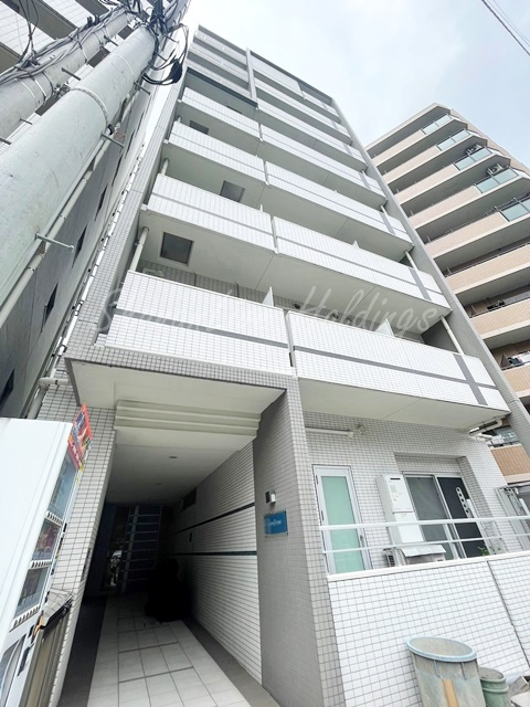 横浜市南区二葉町１丁目の賃貸マンションの外観