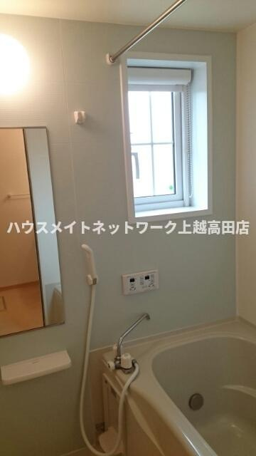 ビレッジケイツⅢの浴室|浴室（追焚機能付）