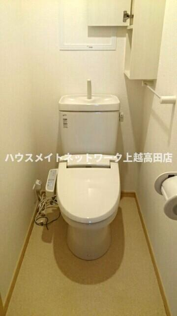 ビレッジケイツⅢのトイレ|温水洗浄暖房便座