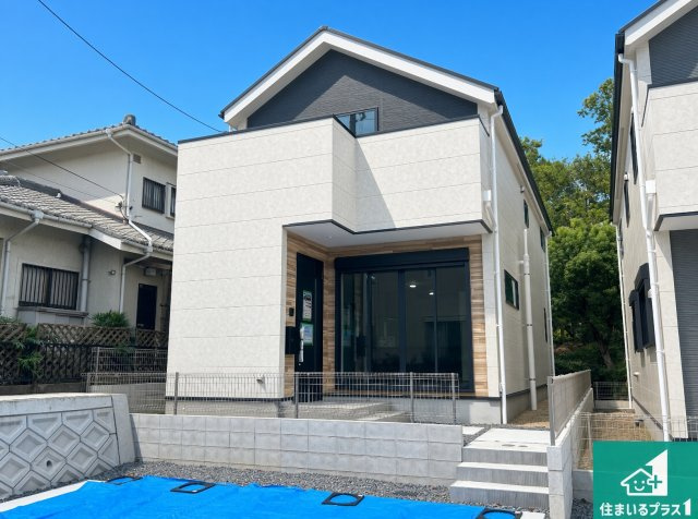 堺市南区新檜尾台　第2期　新築一戸建ての外観|お客様に長く安心して住んでいだだける事にこだわった家づくり！住んでからのアフターサービスにもしっかりと取り組んでいます！