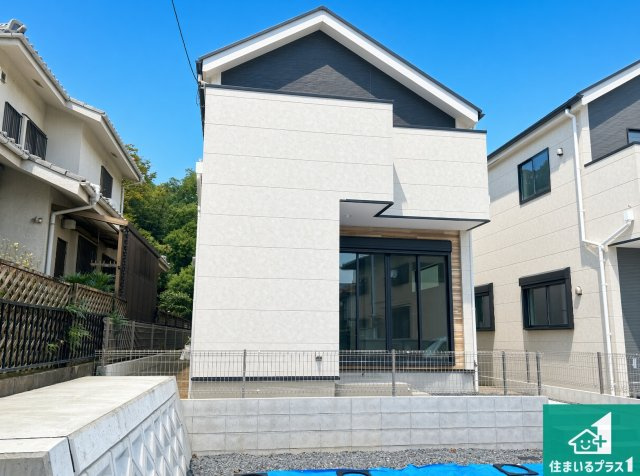 堺市南区新檜尾台　第2期　新築一戸建ての外観|安心の10年保証！外観を美しく保ち、雨水で汚れを落とします！気になることがありましたら、お気軽にお問い合わせください！