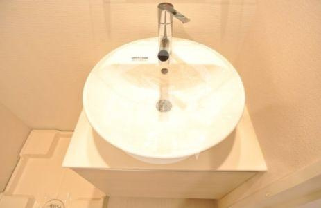 エスライズ御堂筋本町の独立洗面台|エスライズ御堂筋本町　洗面化粧台