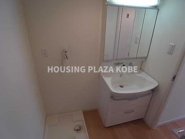 HKマンションの洗面所