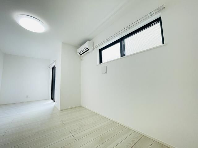 Ｍ－ＳＱＵＡＲＥの寝室