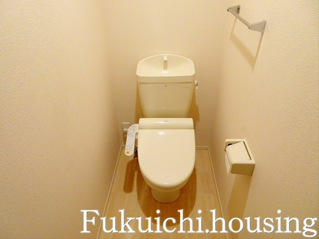 フラット明大前のトイレ