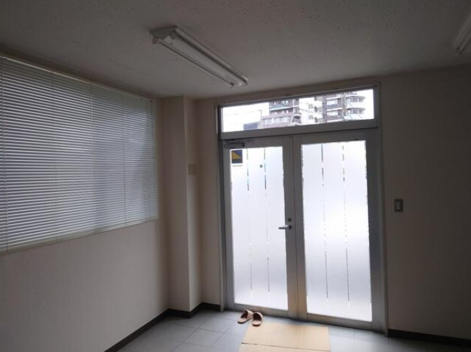 江戸川区新堀２丁目の倉庫の内装