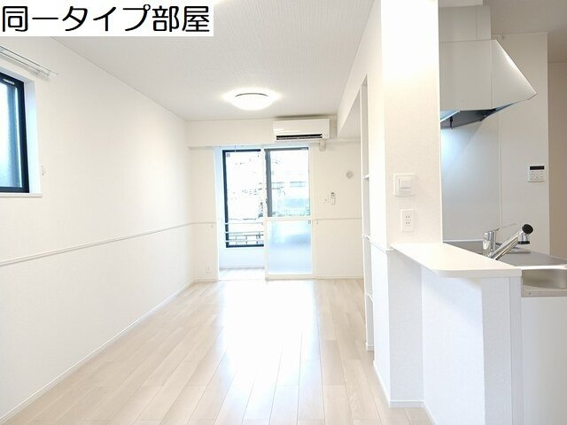パルク町村の居間・リビング|ゆったりとした居間です